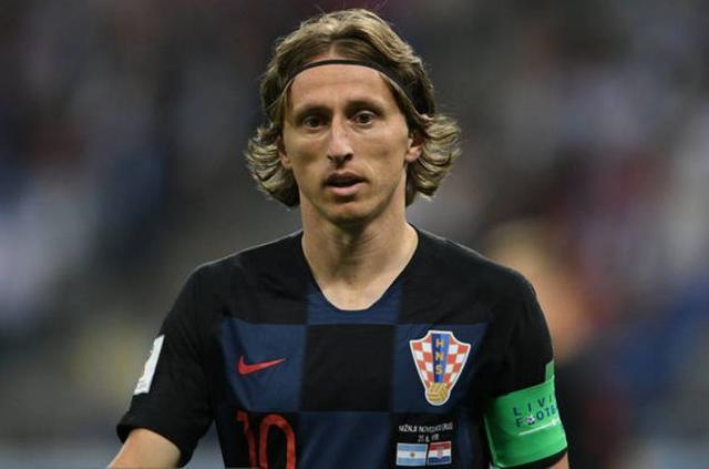 ATP总决赛 辛纳笑到最后（ATP总决赛 辛纳问鼎）